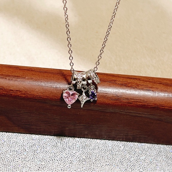 ✨ cute dangle with little pink heart tones/ star/ purple stones necklace - Picture 10 of 12